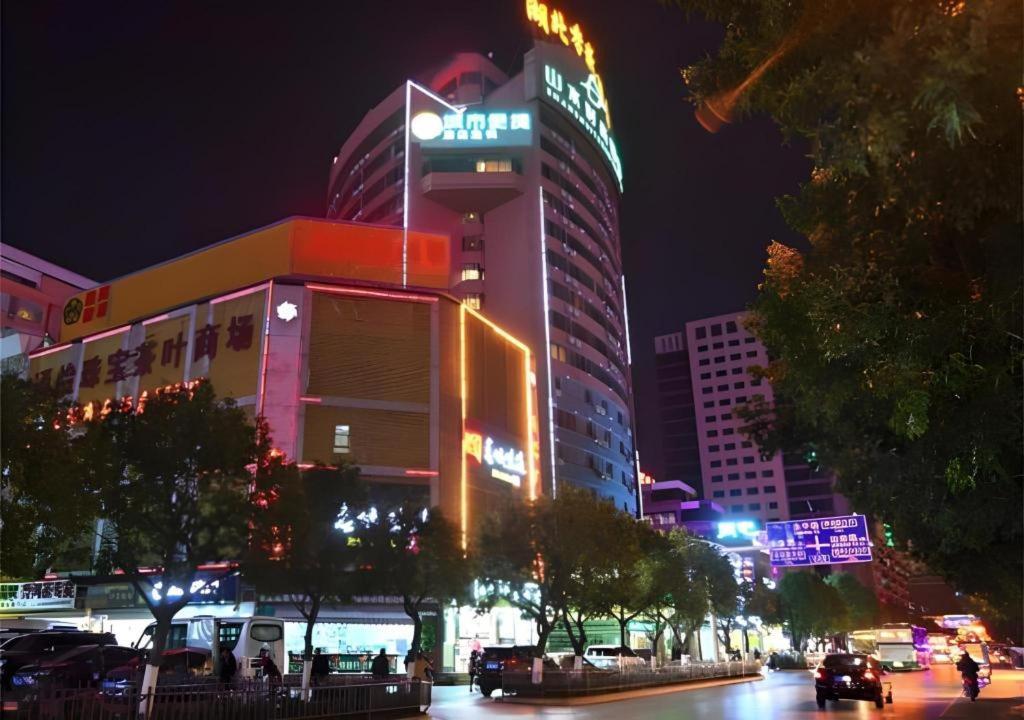 City Comfort Inn Kunming Railway Station Exterior photo